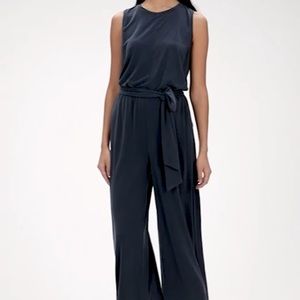 Modal Cropped Jumpsuit Banana Republic size 8 blue